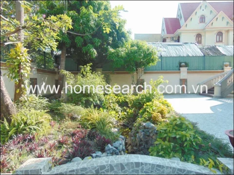 Villa for rent in An Khanh