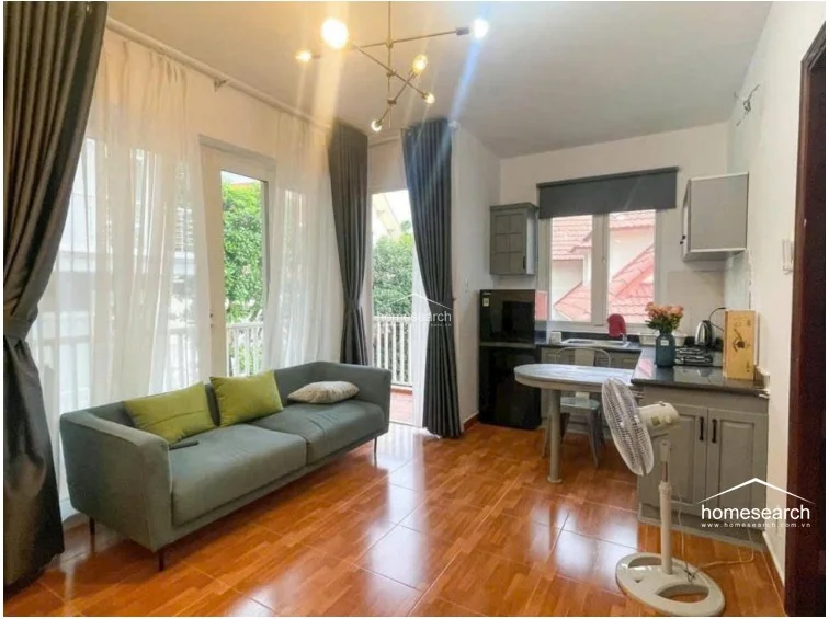 Bright &amp; Open 1-Bedroom Serviced Apartment with Wraparound Balcony for Rent in Thao Dien – Perfect for Expats &amp; Young Professionals in An Khanh - Photo 1