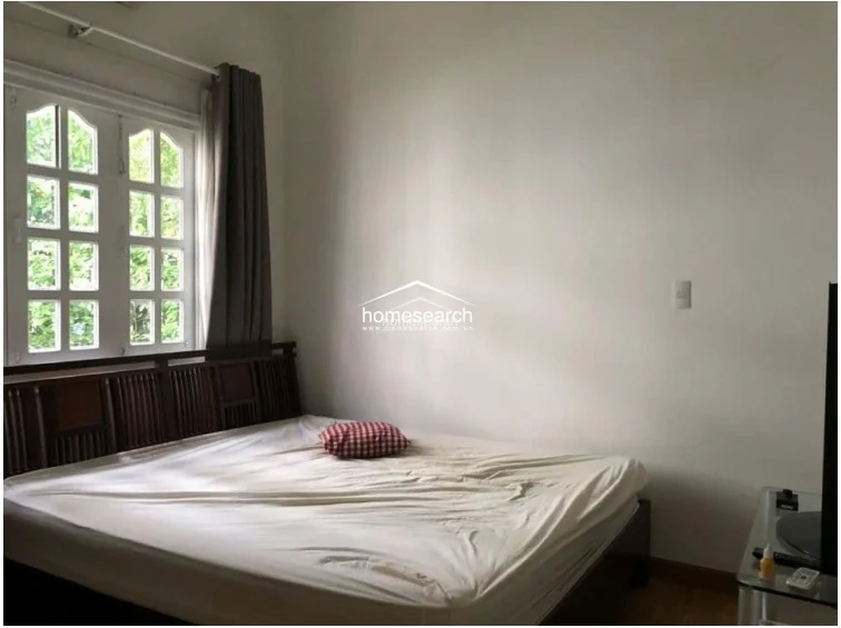 Spacious Thao Dien Retreat: 4-Bedroom Villa with Endless Potential - 10