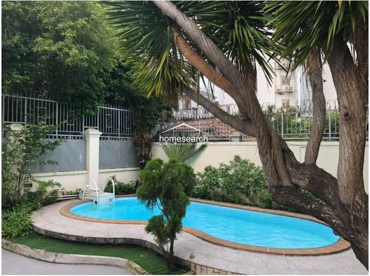 Spacious Thao Dien Retreat: 4-Bedroom Villa with Endless Potential - 4