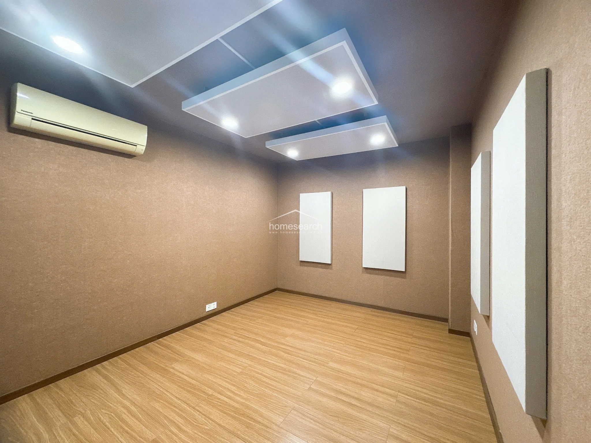 2 Bedroom apartment for rent in Thao Dien Pearl - 26M - 19