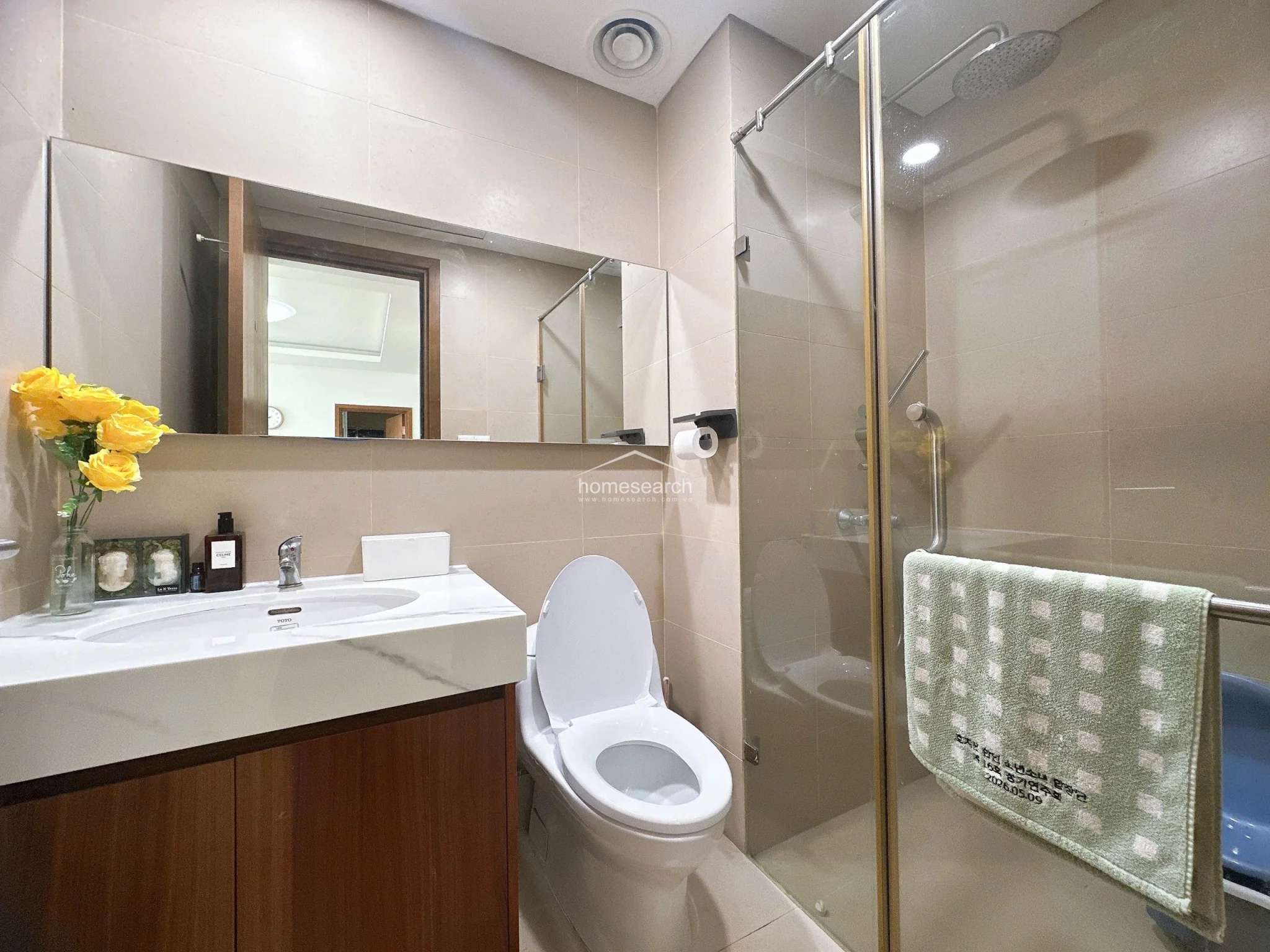 2 Bedroom apartment for rent in Thao Dien Pearl - 26M - 24