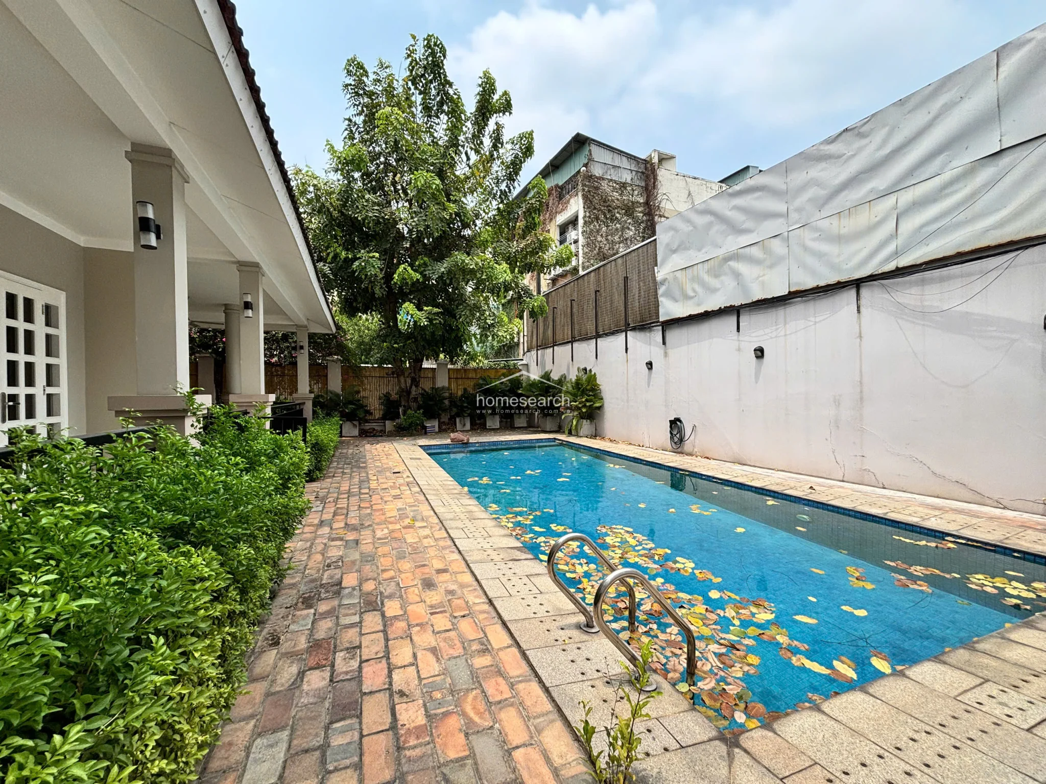 Villa in compound for rent - Dist.2 - 6