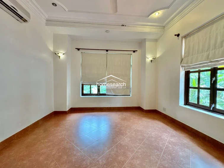 VILLA FOR RENT IN COMPOUND  - THAO DIEN - DIST.2 - 21