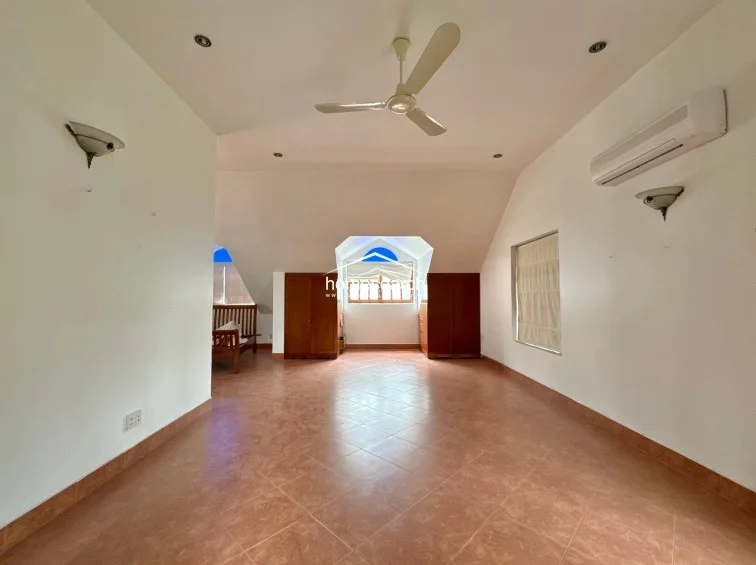 VILLA FOR RENT IN COMPOUND  - THAO DIEN - DIST.2 - 26