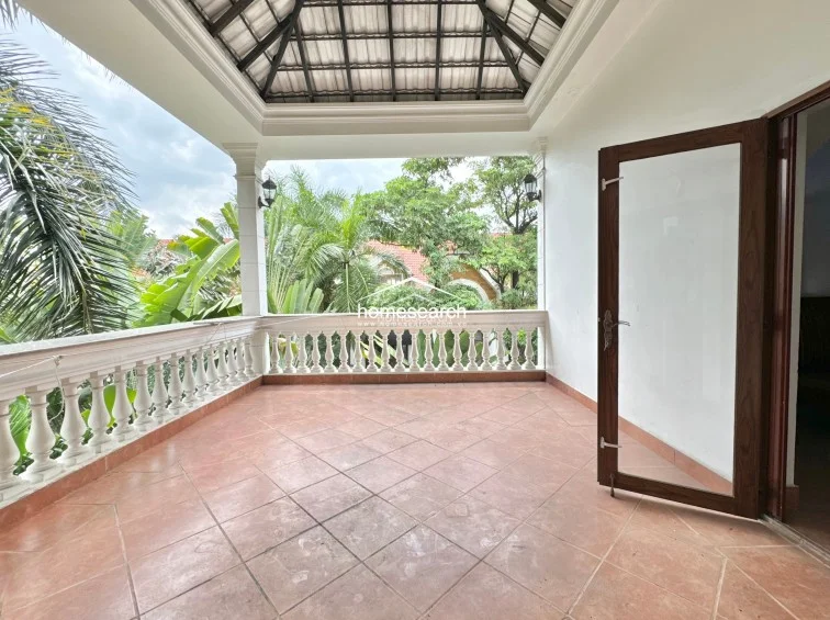 VILLA FOR RENT IN COMPOUND  - THAO DIEN - DIST.2 - 30