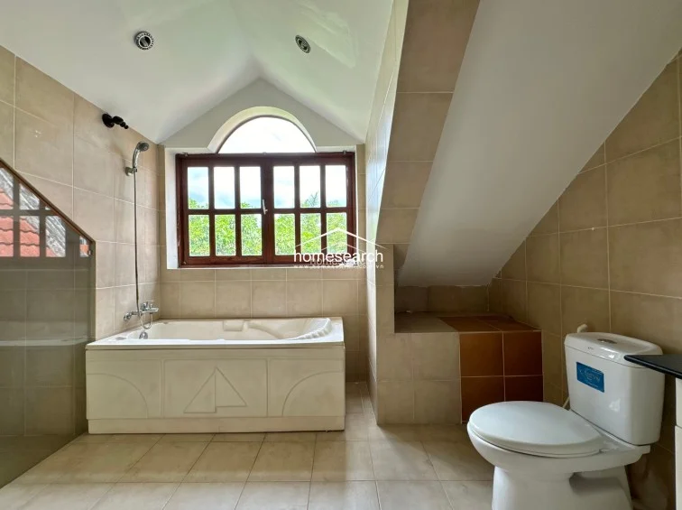 VILLA FOR RENT IN COMPOUND  - THAO DIEN - DIST.2 - 32