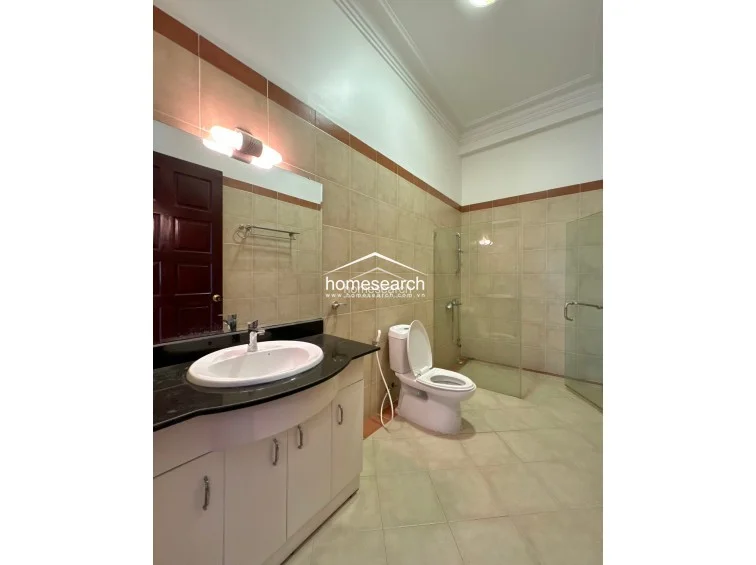 VILLA FOR RENT IN COMPOUND  - THAO DIEN - DIST.2 - 33