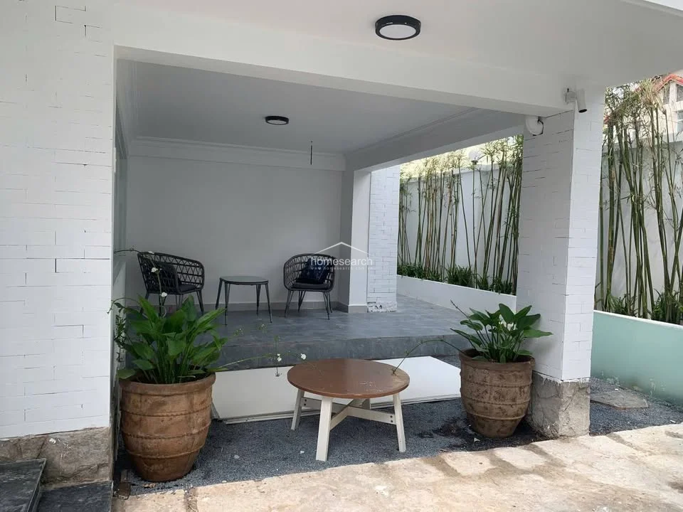 House for rent in Thao Dien - An Khanh Ward in An Khanh - Photo 1