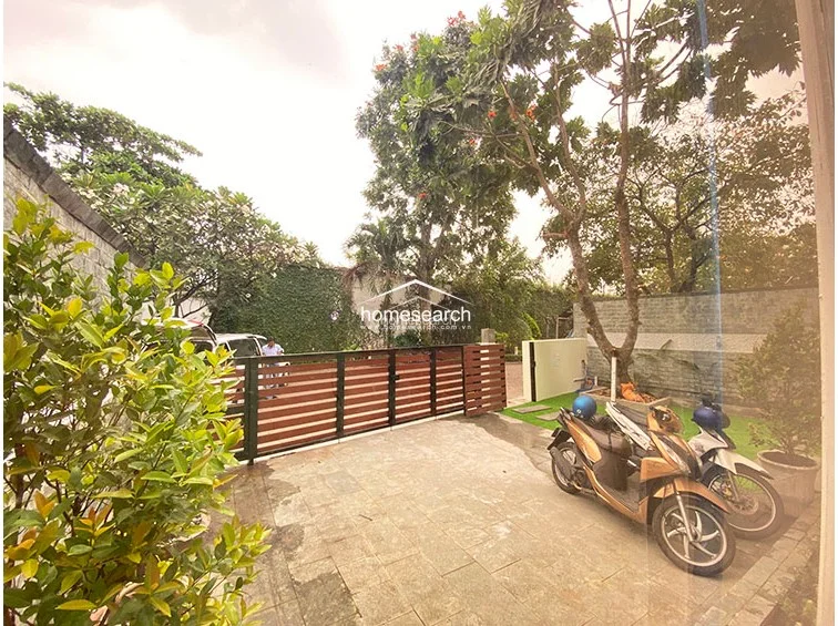 VILLA FOR RENT IN COMPOUND THAO DIEN in An Khanh - Photo 1