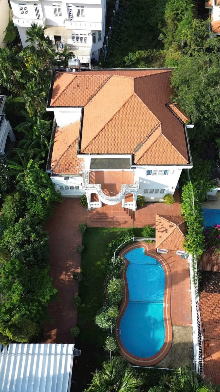 Villa for rent in compound Thao Dien in An Khanh - Photo 1