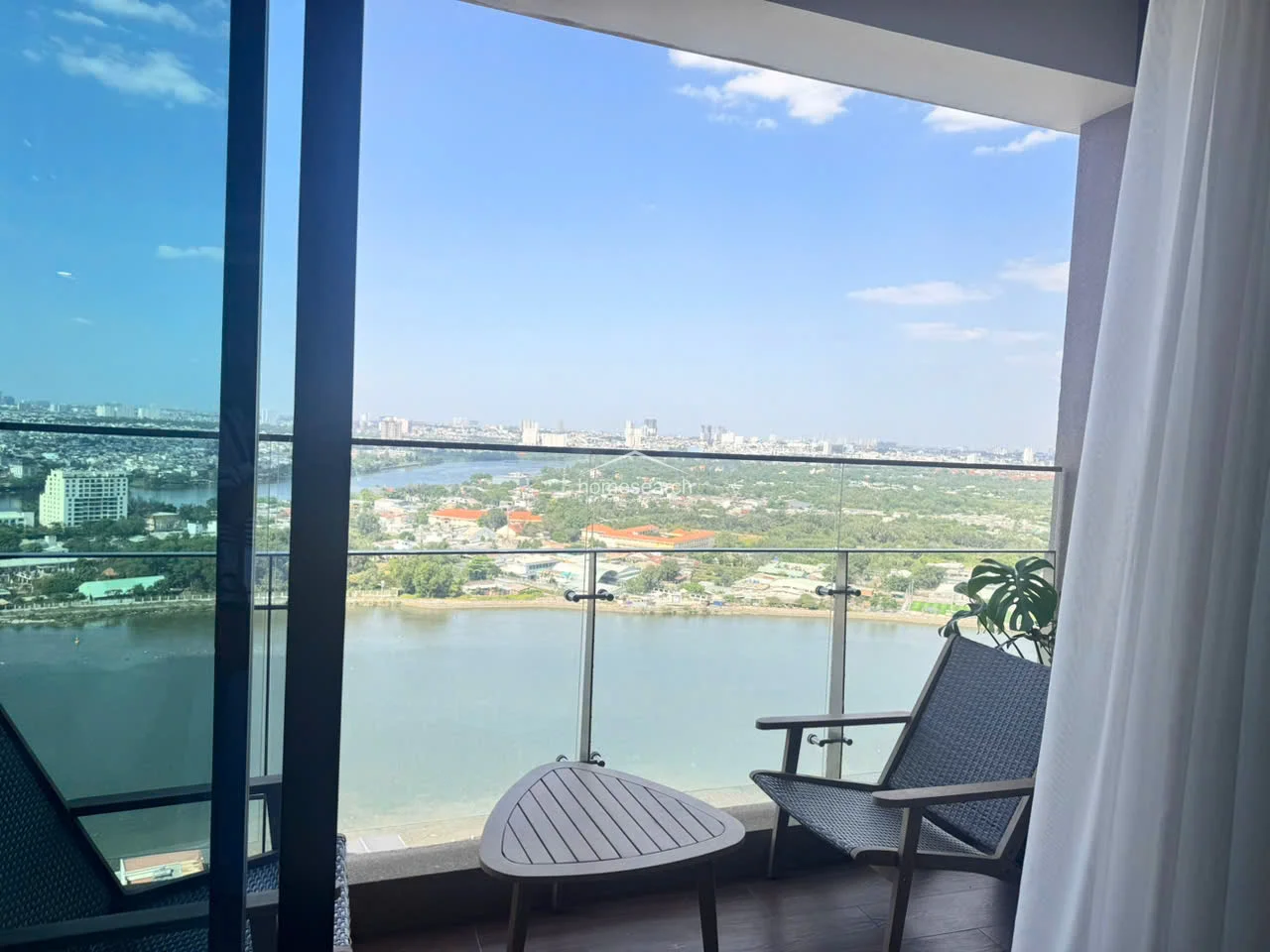 Stunning High-Floor 3-Bedroom River View Apartment in Thao Dien Green - 2