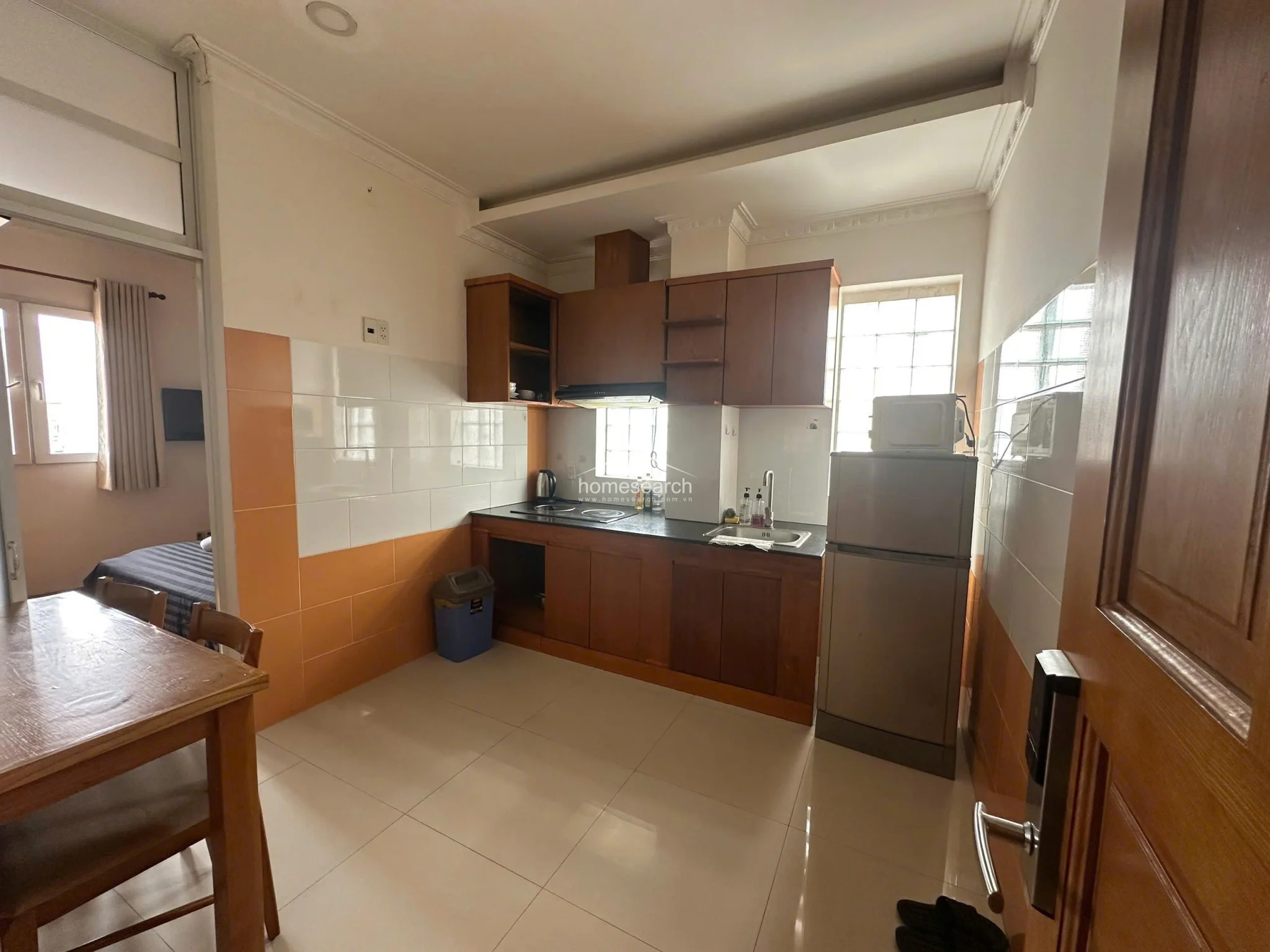 Budget 1-Bedroom Serviced Apartment in Thao Dien, Street 43 in An Khanh - Photo 1