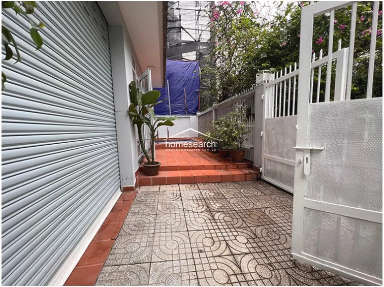 VILLA FOR RENT IN COMPOUND-THAO DIEN-DIST.2 - 2