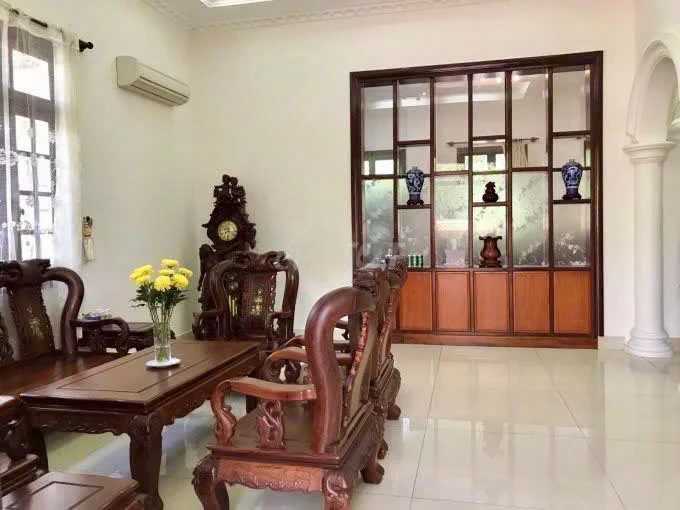 Villa for rent in Compound Thao Dien - An Khanh Ward - 5