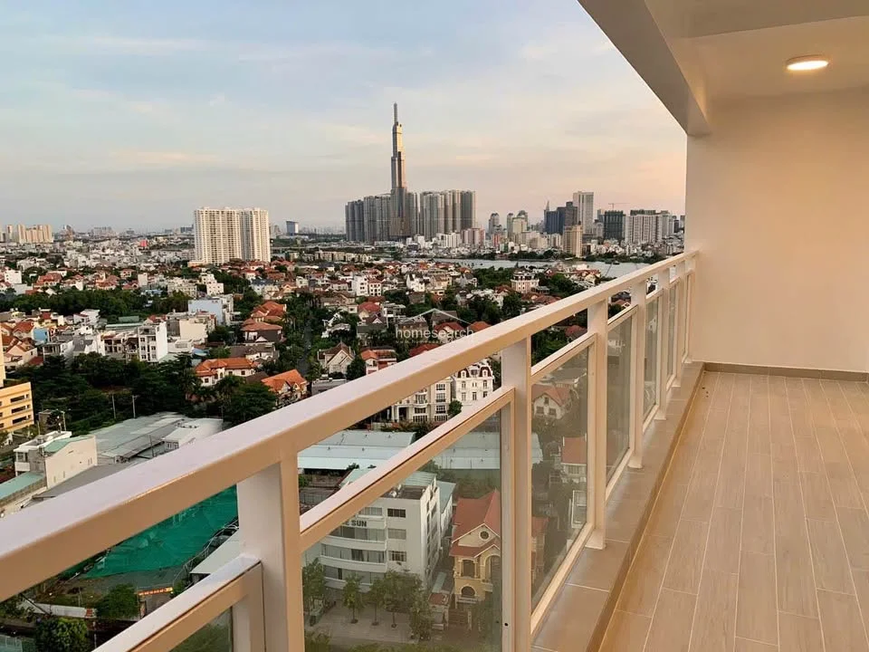 Duplex apartment for rent in River Garden, Thao Dien - 5