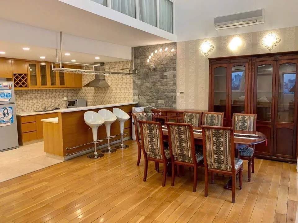 Duplex apartment for rent in River Garden, Thao Dien - 3