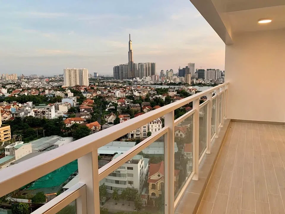 Duplex apartment for rent in River Garden, Thao Dien - 5