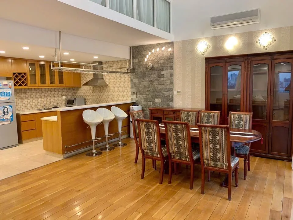 Duplex apartment for rent in River Garden, Thao Dien - 3