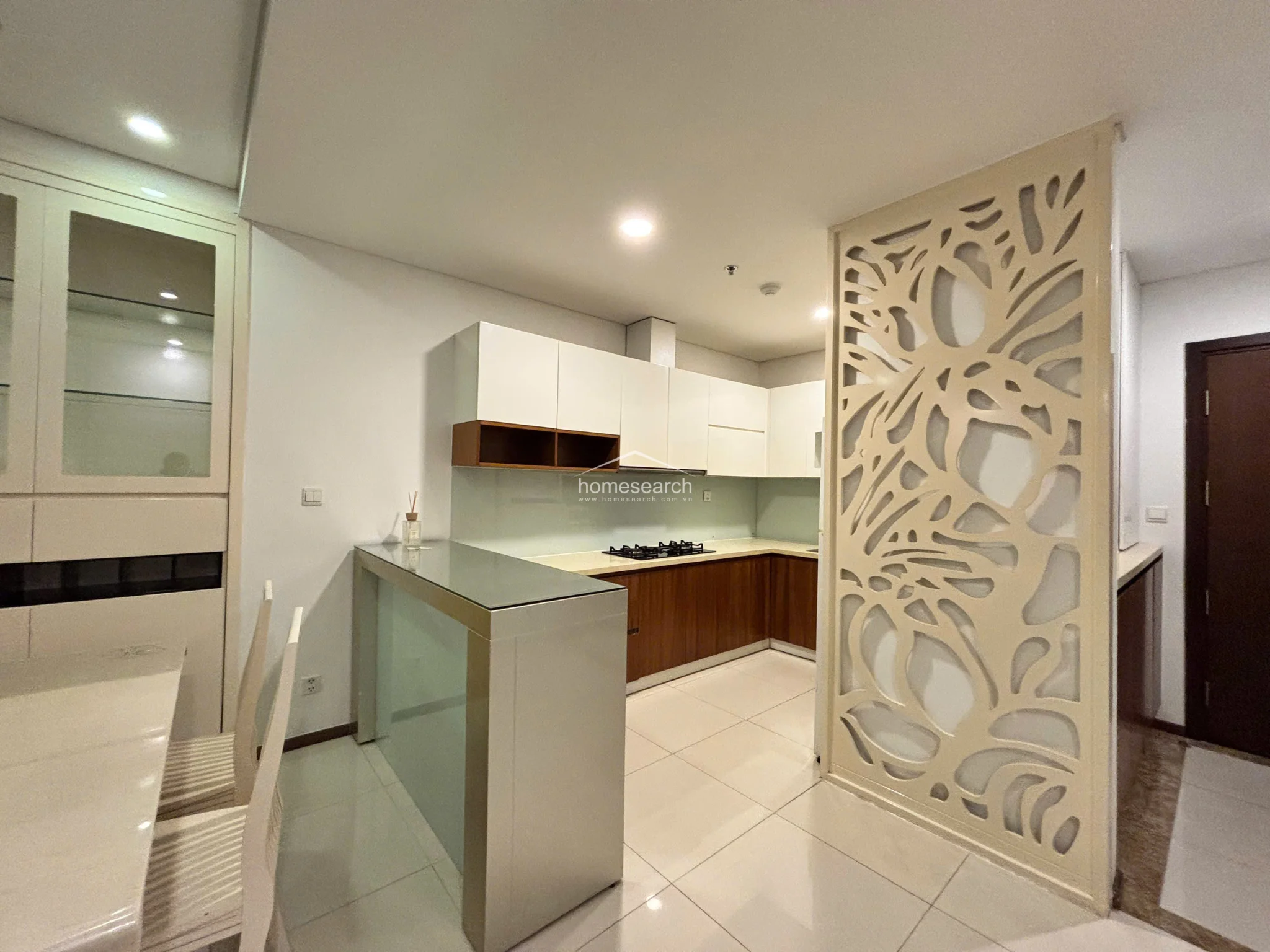 2 Bedroom apartment for rent in Thao Dien Pearl - 4