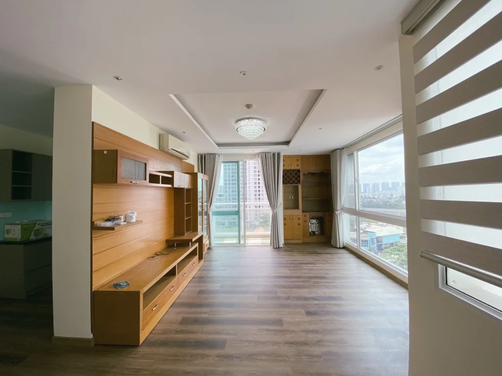 Spacious 3-Bedroom Unfurnished Apartment with River Views in Fideco Riverview, Thao Dien