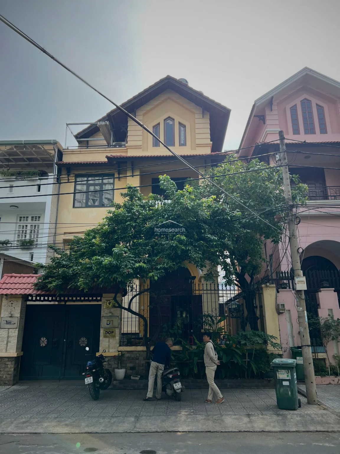 Generous 4-Bedroom House with Private Garden &amp; Rooftop Terrace for Rent in Prime Thao Dien in An Khanh - Photo 1