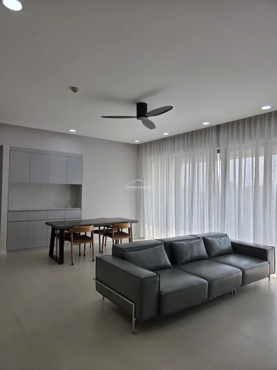 APARTMENT IN GATEWAY FOR RENT - THAO DIEN - 1
