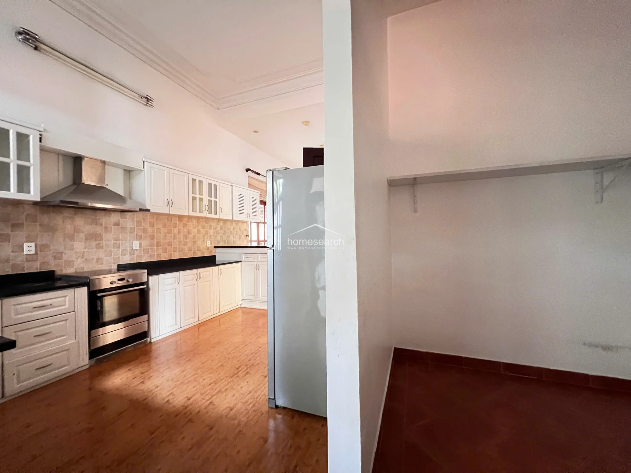 Villa for rent in compound Thao Dien - An Khanh Ward - 14