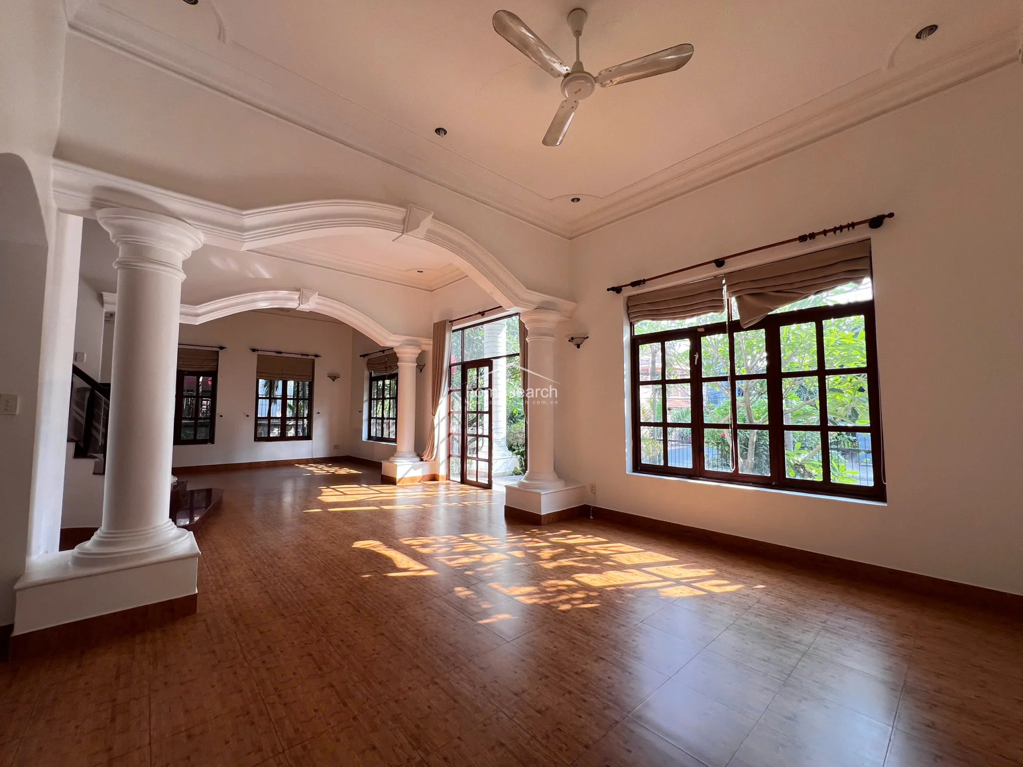 Villa for rent in compound Thao Dien - An Khanh Ward - 8