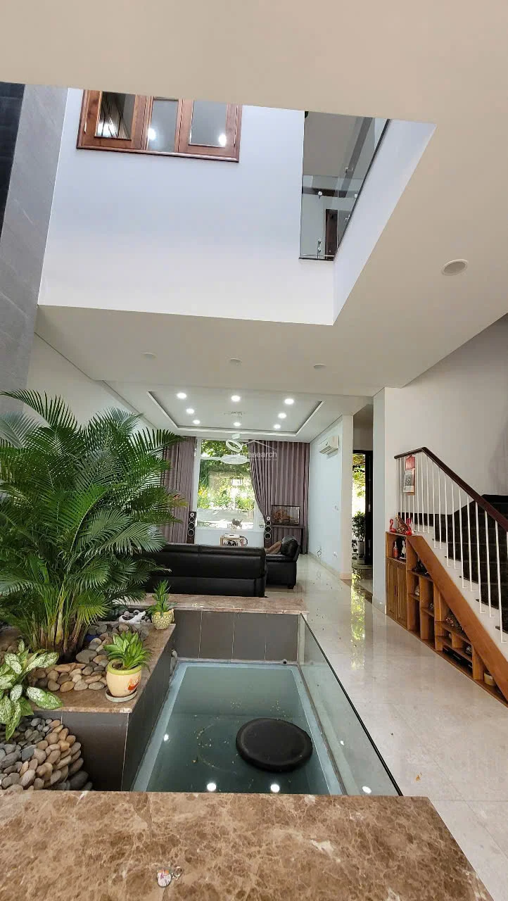 Villa for rent in Thao Dien in An Khanh - Photo 11