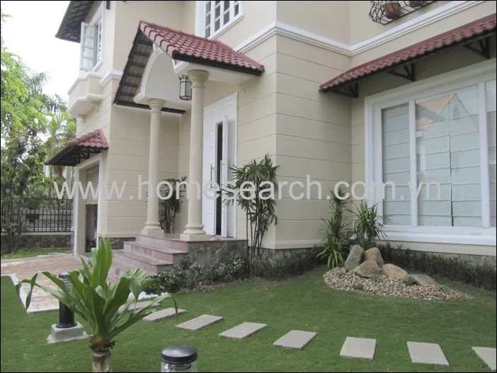 Villa for rent in compound An Khanh