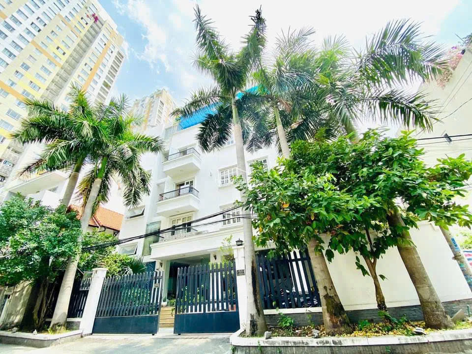 SERVICED APARTMENT FOR RENT IN THAO DIEN - DIST.2 in An Khanh - Photo 10