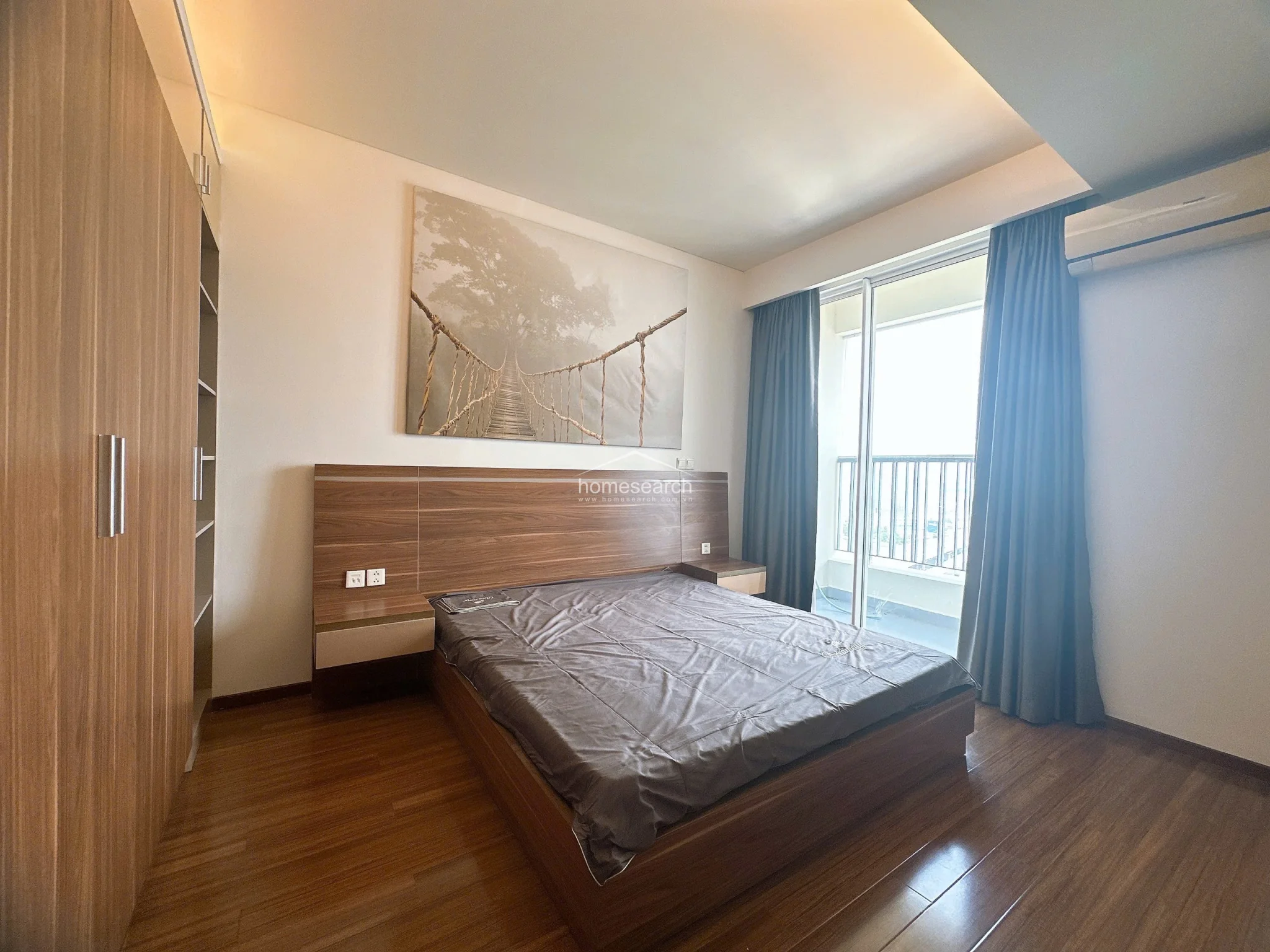 2 Bedroom apartment for rent in Thao Dien Pearl - 25M - 26