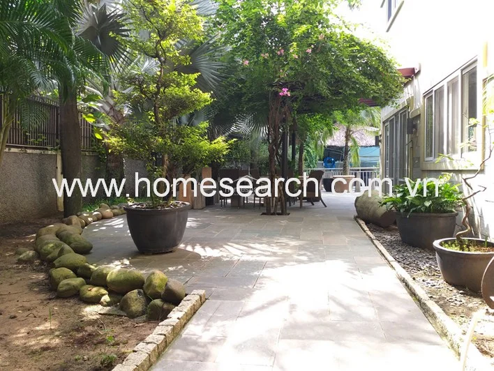 Villa for rent in compound Thao Dien - An Khanh Ward - 6