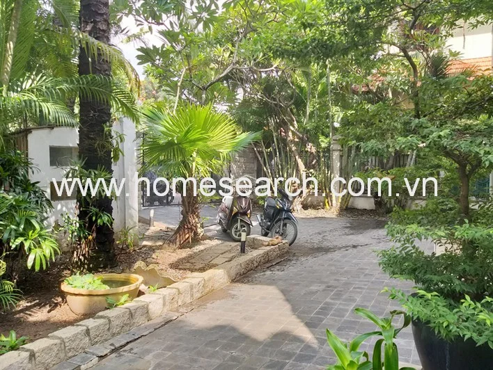 Villa for rent in compound Thao Dien - An Khanh Ward - 12