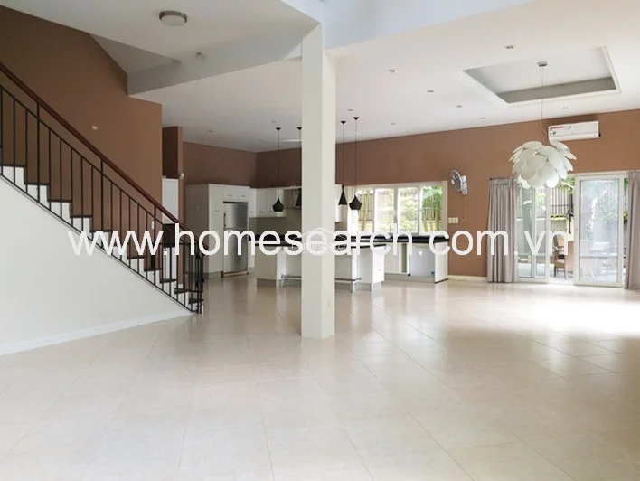 Villa for rent in compound Thao Dien - An Khanh Ward - 17