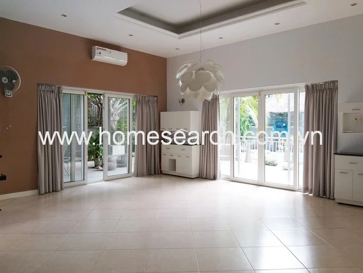 Villa for rent in compound Thao Dien - An Khanh Ward - 19