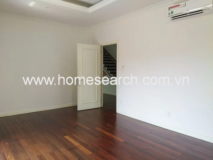 Villa for rent in compound Thao Dien - An Khanh Ward - 33