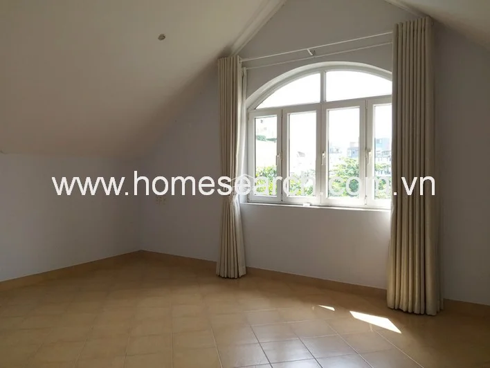 Villa for rent in compound Thao Dien - An Khanh Ward - 36