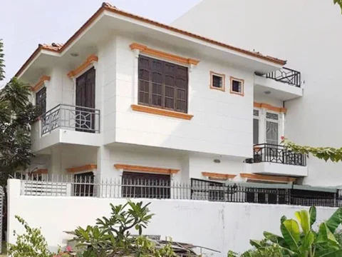 Cho Thuê Nhà 3 Phòng Ngủ Không Nội Thất Khu Compound Thiện Từ, Đường Thảo Điền - 1.150 USD