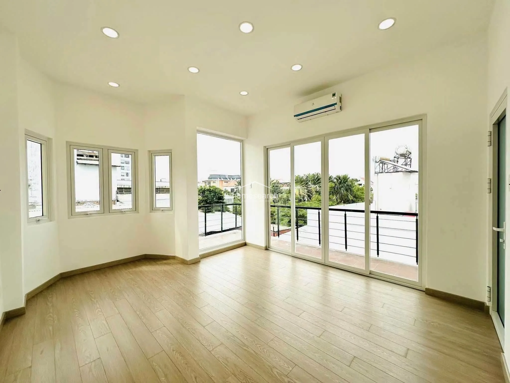 House for rent in Thao Dien - An Khanh Ward in An Khanh - Photo 10