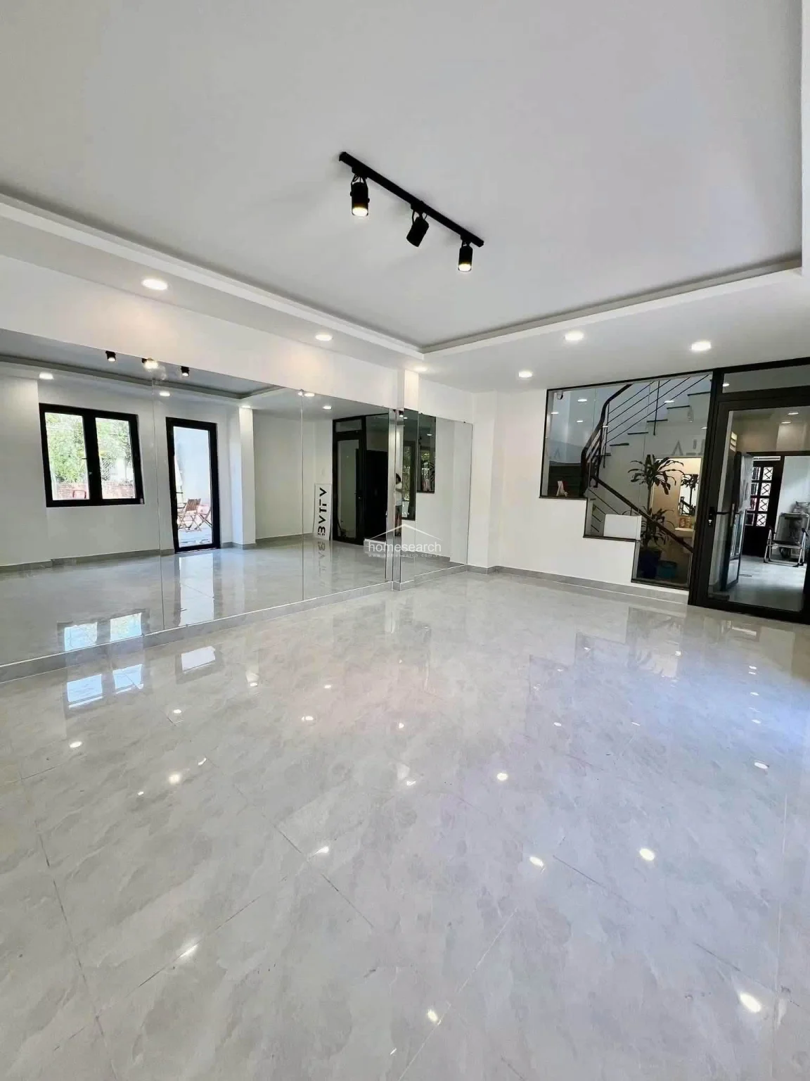 House for rent in Thao Dien - An Khanh Ward in An Khanh - Photo 3