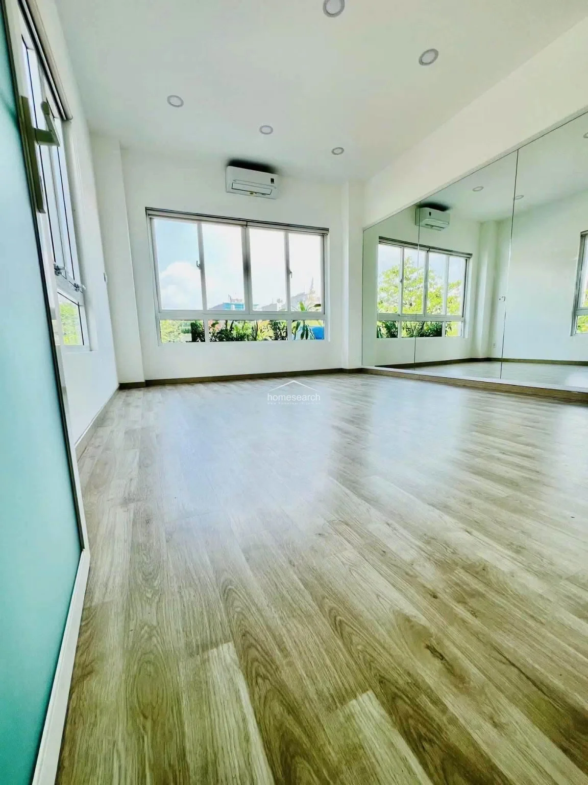 House for rent in Thao Dien - An Khanh Ward in An Khanh - Photo 8