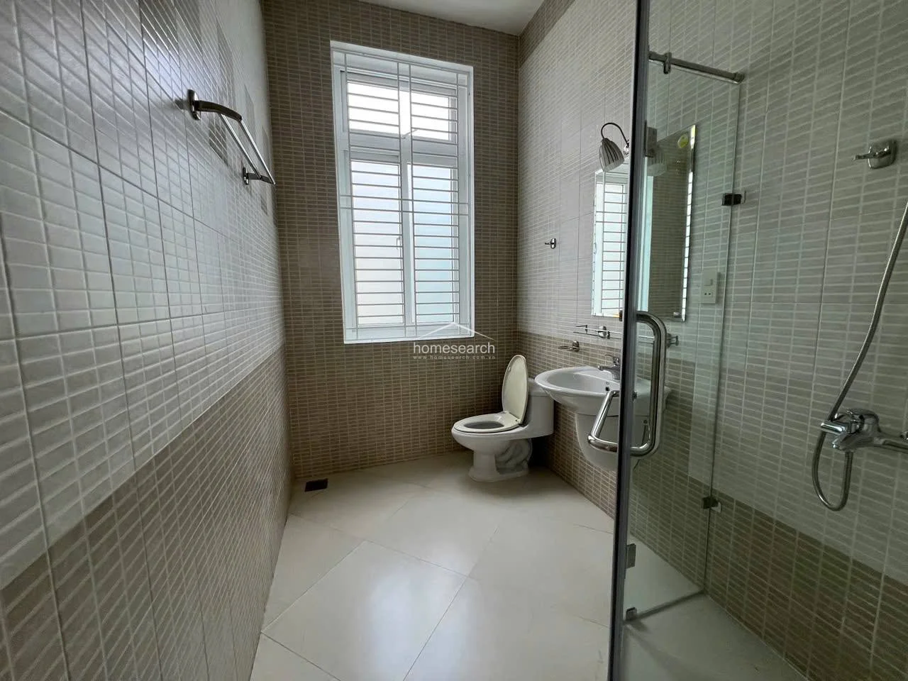 Villa for rent in compound Thao Dien - An Khanh Ward - 19