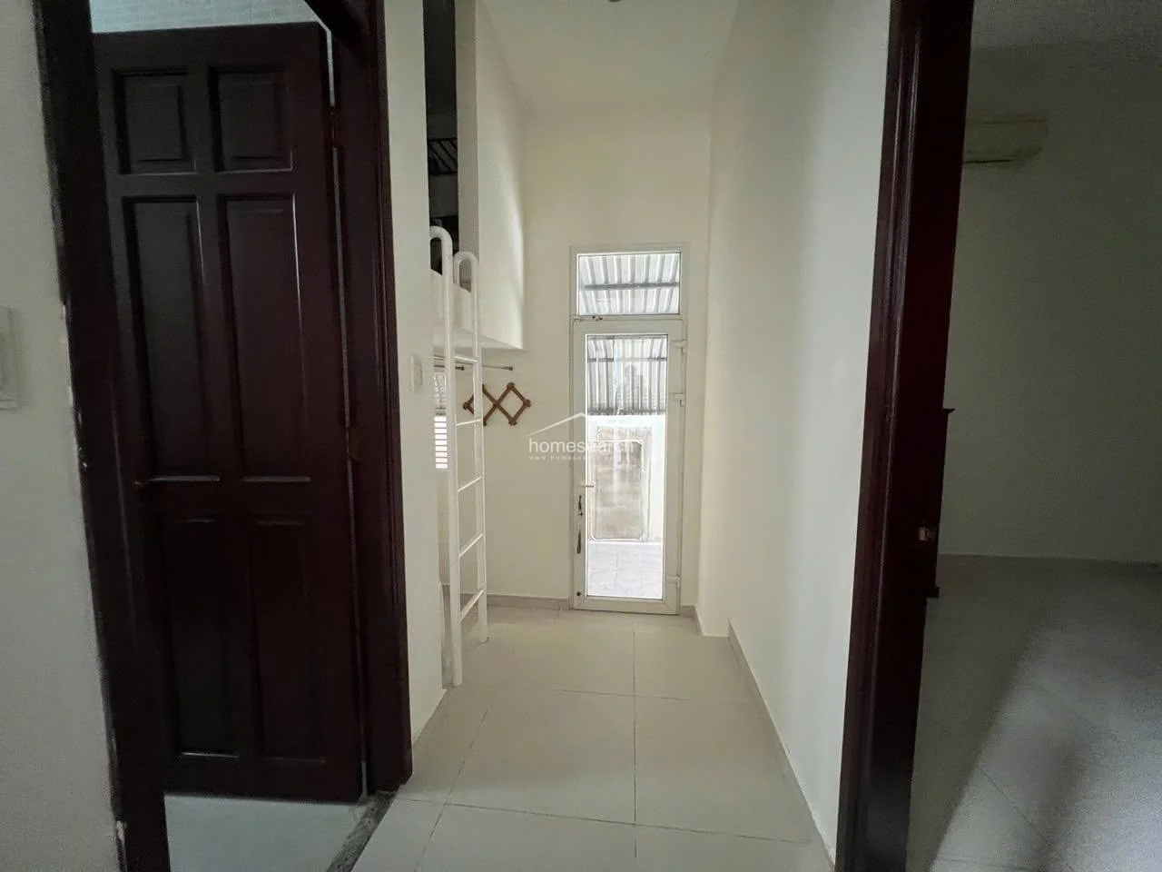 Villa for rent in compound Thao Dien - An Khanh Ward - 14