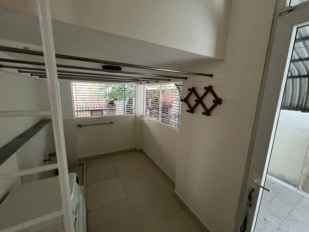 Villa for rent in compound Thao Dien - An Khanh Ward - 18