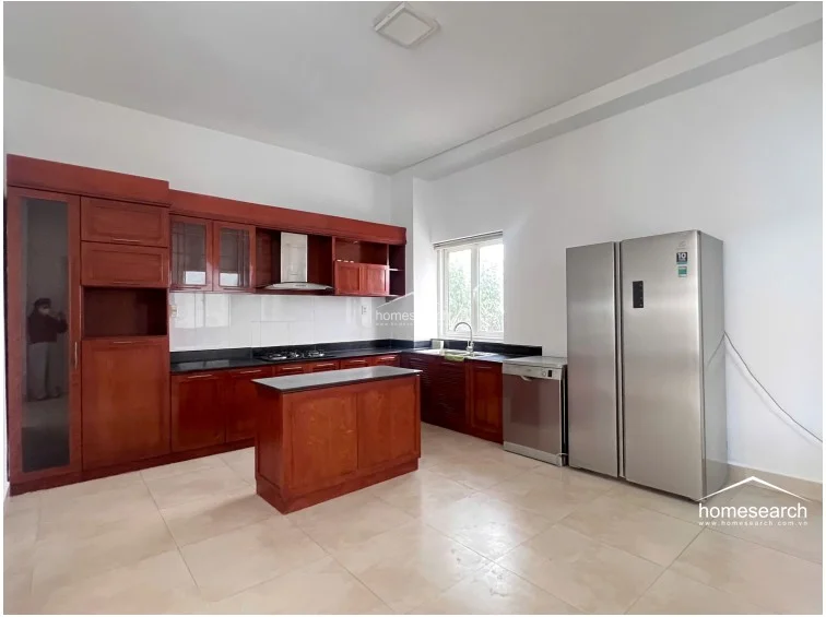 Luxurious Modern Villa for Rent in Thảo Điền Compound - 10