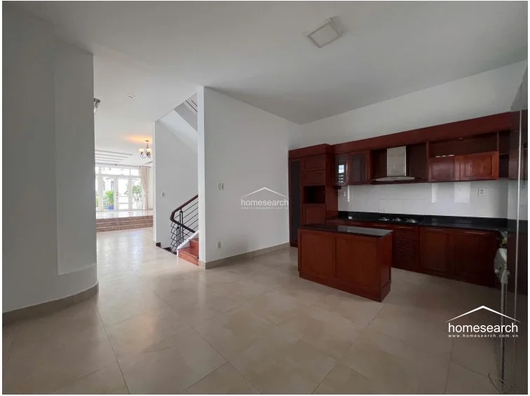 Luxurious Modern Villa for Rent in Thảo Điền Compound - 9