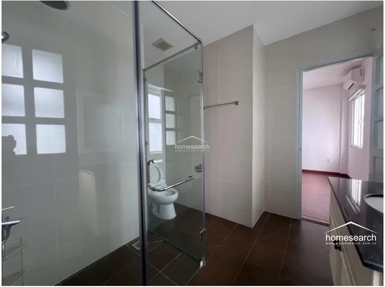 Luxurious Modern Villa for Rent in Thảo Điền Compound - 28
