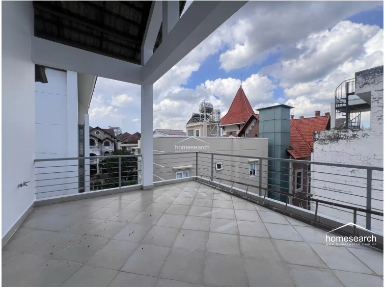 Luxurious Modern Villa for Rent in Thảo Điền Compound - 16